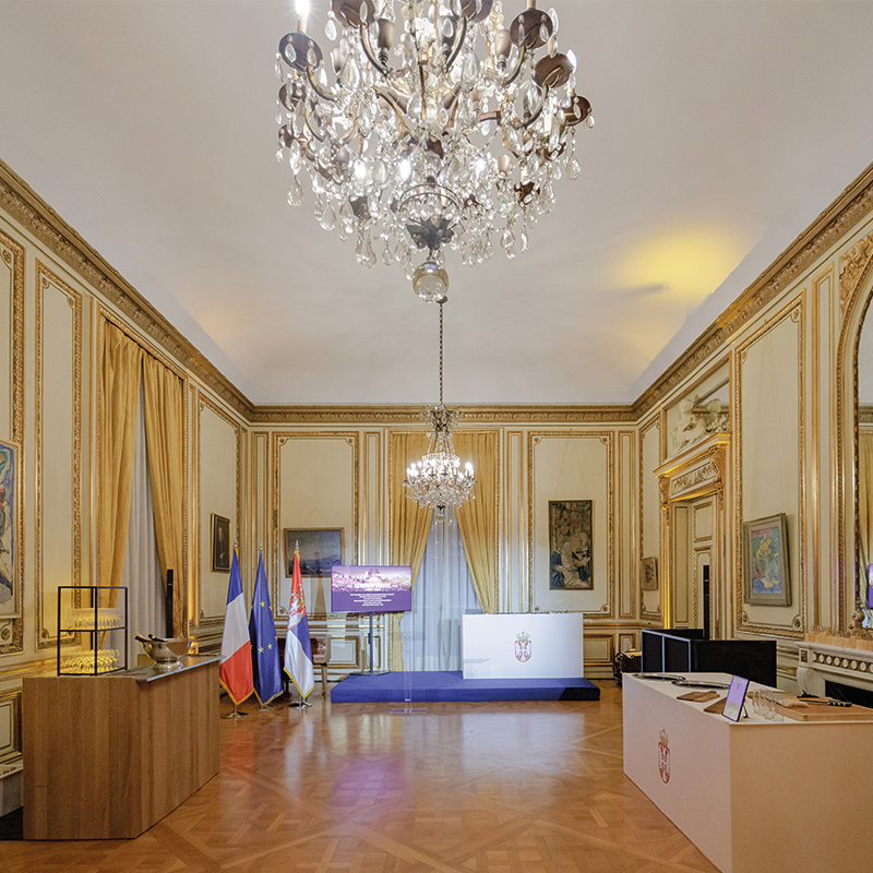 Privatistion d'un hotel particulier privé pour l'ambassade de Serbie