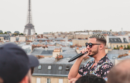 Lancement d'album sur un rooftop