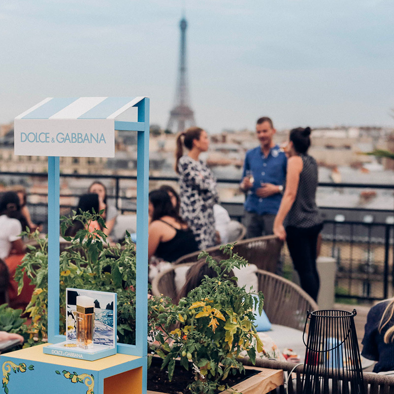 Lancement de produit sur un rooftop