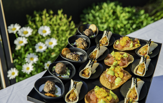 Canapés servis pendant l'afterwork tech à Paris