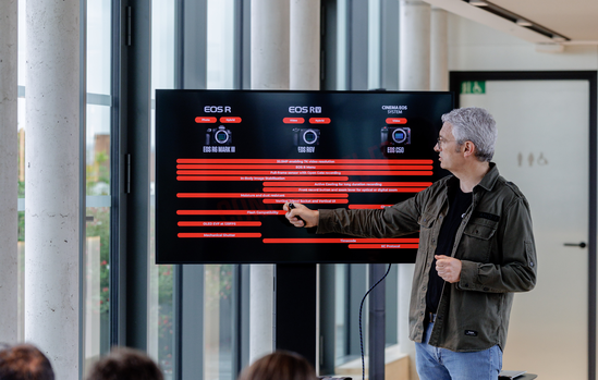 Keynote de présentation des nouveaux boîtiers Canon EOS devant la presse