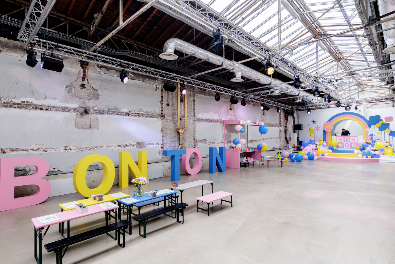 Scénographie des 25 ans de Bonton au Palais de Tokyo à Paris